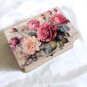 Cutie din lemn tip carte cu maci 46885, Casă & Stil de viață, Materiale de depozitare și sortare, Cutie depozitare, Decoupage, transfer și tehnici șervețel, ARTYNOS