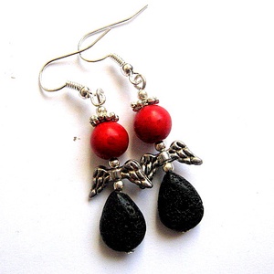cercei ingerasi cu lava si howlite 30078, Bijuterii, Cercei, Cercei agatati, Confectionarea bijuteriilor, ARTYNOS