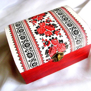 Cutie cu motiv traditional 29162 - Artynos.ro