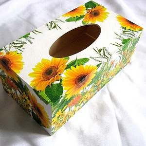  Cutie servetele floarea soarelui 28740, Casă & Stil de viață, Accesorii pentru echipamente de bucătărie, Accesorii de servire, Inele șervețele masă, suport șervețel, Decoupage, transfer și tehnici șervețel, ARTYNOS