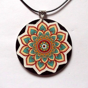 colier cu mandala 47279, Bijuterii, Coliere, Coliere cu pandantive, Confecționarea bijuteriilor, Decoupage, transfer și tehnici șervețel, ARTYNOS