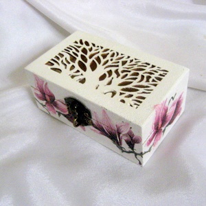 cutie lemn decorata cu flori 50645 - accessorii și unelte - lemn - cutie - Artynos.ro