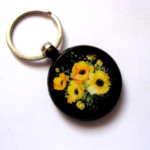  breloc cu flori galbene 51265 - Artynos.ro