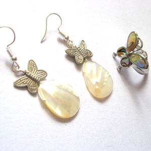 Set inel si cercei cu sidef alb 51924 - Artynos.ro