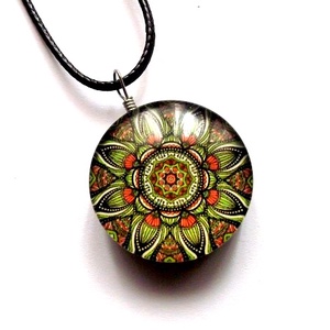 colier mandala din sticla 45606 - Artynos.ro