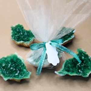 Lumânări Mărturii Handmade Geode de Smarald - casă & stil de viață - lumânări, parfumuri, arome - săculeți parfumați - Artynos.ro