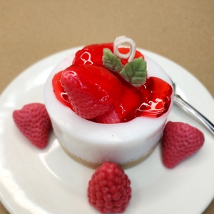 Lumanare Prajitura cu Capsuni , Casa & Stil de viata, Lumanari, parfumuri, arome, Felinar cu lumanare, Lumanare si fabricarea lumanarilor, ARTYNOS