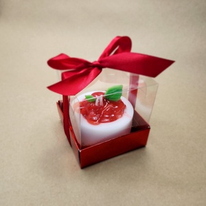 Lumânare Prăjitură cu Căpșuni  - casă & stil de viață - lumânări, parfumuri, arome - felinar cu lumânare - Artynos.ro