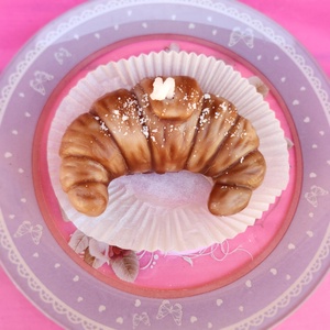 Lumanare Croissant sau Mărturie Parfumată  - casă & stil de viață - lumânări, parfumuri, arome - felinar cu lumânare - Artynos.ro