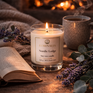 Lumanare 220g Nordic Lodge , Casa & Stil de viata, Lumanari, parfumuri, arome, Felinar cu lumanare, Lumanare si fabricarea lumanarilor, ARTYNOS