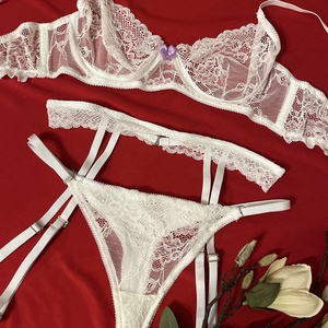 Set lenjerie intima, Imbracaminte si moda, Haine dama, Costume de baie si lenjerie de corp, Cusatura, ARTYNOS