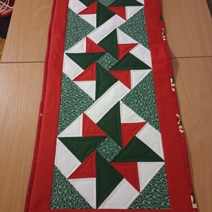 Ruleta de masa de Craciun, , , Ruleta de masa in culorile traditionale de Craciun, realizata cu tehnica patchwork.

3 straturi, de..., ARTYNOS