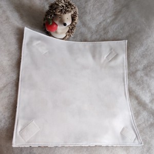 Șervet textil reutilizabil cu motive de Halloween � vrăjitoare, dovleac, liliac -  - Artynos.ro
