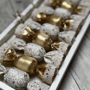 Bomboane saloane textile / set de 10/ -  - Artynos.ro