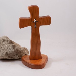 Cruce de lemn pe piedestal cu model, cruce de masa, , , ARTYNOS