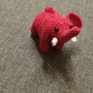 Elefant rosu mini, , , ARTYNOS