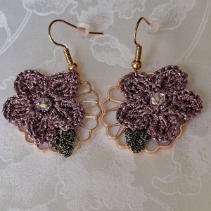  Cercei floare crosetata mauve Bloom - lila pudrat elegant - bijuterii - cercei - cercei croșetați - Artynos.ro