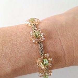 Bratara eleganta cu cristale, model floare-champagne cu verde, fir aurit-cadou, nunta, botez - bijuterii - brățări - brățări din mărgele - Artynos.ro