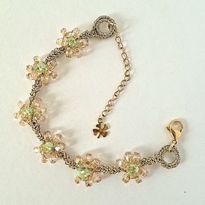 Bratara eleganta cu cristale, model floare-champagne cu verde, fir aurit-cadou, nunta, botez - Artynos.ro