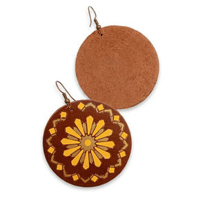 Cercei Statement din Piele Naturală, Model Mandala / Floare Galbenă, 5 cm - bijuterii - cercei - cercei lungi - Artynos.ro