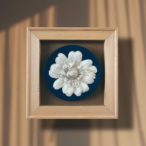 Basorelief Crizantema - casă & stil de viață - accesorii pentru decorat casa - picturi murale - panouri și tablouri, panouri decorative - Artynos.ro