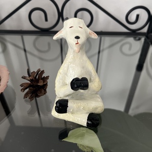 Figurina din lut - arte vizuale și accesorii  - sculptură - sculpturi și figurine din ceramică - Artynos.ro