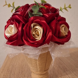 Buchet de flori din satin - casă & stil de viață - decorațiuni de casă - accesorii florale - flori în ghiveci - Artynos.ro