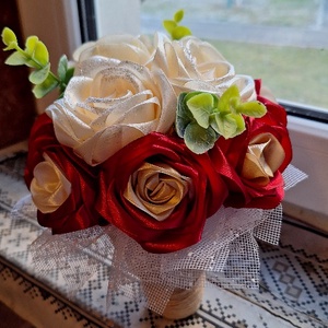 Flori din satin - casă & stil de viață - decorațiuni de casă - accesorii florale - flori în ghiveci - Artynos.ro