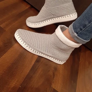Cizme crosetate - îmbrăcăminte și modă - pantofi, papuci, șosete - adidași - Artynos.ro