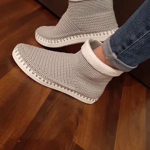 Cizme crosetate - îmbrăcăminte și modă - pantofi, papuci, șosete - adidași - Artynos.ro