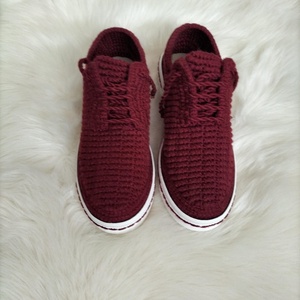 Pantofi cu șiret crosetati - îmbrăcăminte și modă - pantofi, papuci, șosete - adidași - Artynos.ro