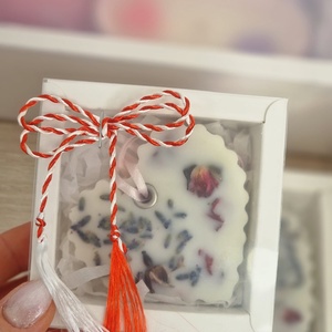 Odorizant parfumat pentru dulap � Inimă florală - casă & stil de viață - lumânări, parfumuri, arome - ceară parfumată - Artynos.ro