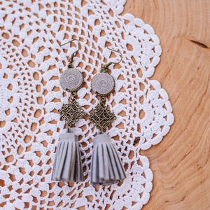 Cercei cu ciucuri - Artynos.ro