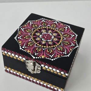 Casete de bijuterii pictata in stil mandala, Casa & Stil de viata, Organizare & Depozitare, Cutie depozitare, Pictura, ARTYNOS