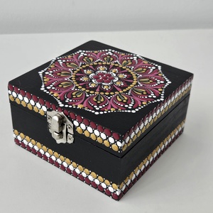 Casete de bijuterii pictată în stil mandala - casă & stil de viață - organizare & depozitare - cutie depozitare - Artynos.ro