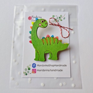 Mărțișoare pentru băieți, din lemn, pictate manual � Model dinozauri - bijuterii - mărțișor - Artynos.ro