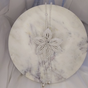 Colier lung cu floare din margele , Bijuterii, Coliere, Coliere din margele, Confectionarea bijuteriilor, ARTYNOS