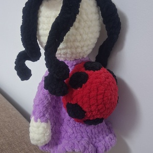 Figurina desen animat crosetata  - jucării și echipamente pentru copii - plușuri - figurine de pluș - Artynos.ro