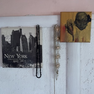 Loud Shadows - Artynos.ro