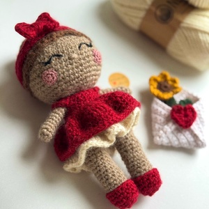 Be My Valentine Doll - Artynos.ro