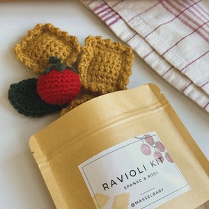 Crochet Ravioli Kit - jucării și echipamente pentru copii - jocuri de rol - Artynos.ro