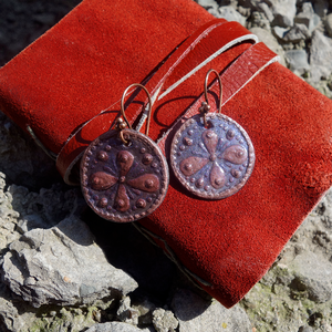 Cercei din lut - bijuterii - cercei - cercei și ornamente pentru urechi - Artynos.ro