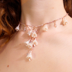 Colier floral - bijuterii - coliere - coliere statement - Artynos.ro