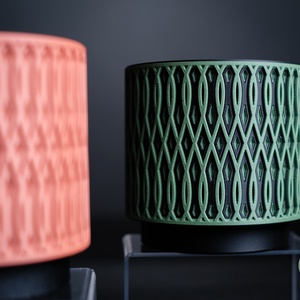 ghiveci decorativ imprimat 3D  echelon  - accessorii și unelte - obiecte de decorare - plastic - Artynos.ro