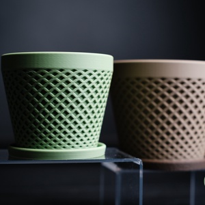 ghiveci decorativ imprimat 3D  delta - accessorii și unelte - obiecte de decorare - plastic - Artynos.ro