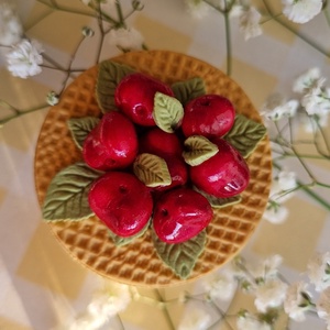 Lumânare cu multe cireșe - casă & stil de viață - lumânări, parfumuri, arome - lumânare - lumânări artizanale - Artynos.ro