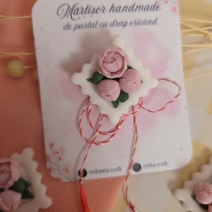 Brosa Martisor Timbru cu bujori - Artynos.ro