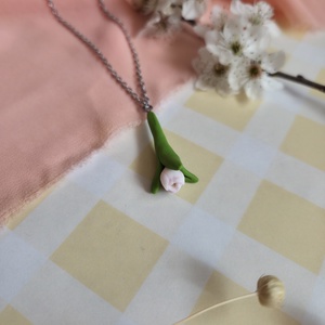 Colier cu lalea alba - Artynos.ro