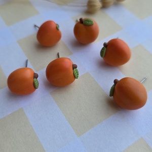 Cercei țintă caise - bijuterii - cercei - cercei cu figurine - Artynos.ro