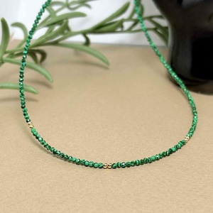 Colier malachit si aur filat de 14k. - bijuterii - coliere - coliere din pietre semiprețioase - Artynos.ro